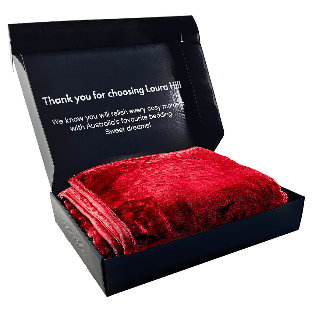 Laura Hill 800GSM Heavy Double-Sided Faux Mink Blanket - Red